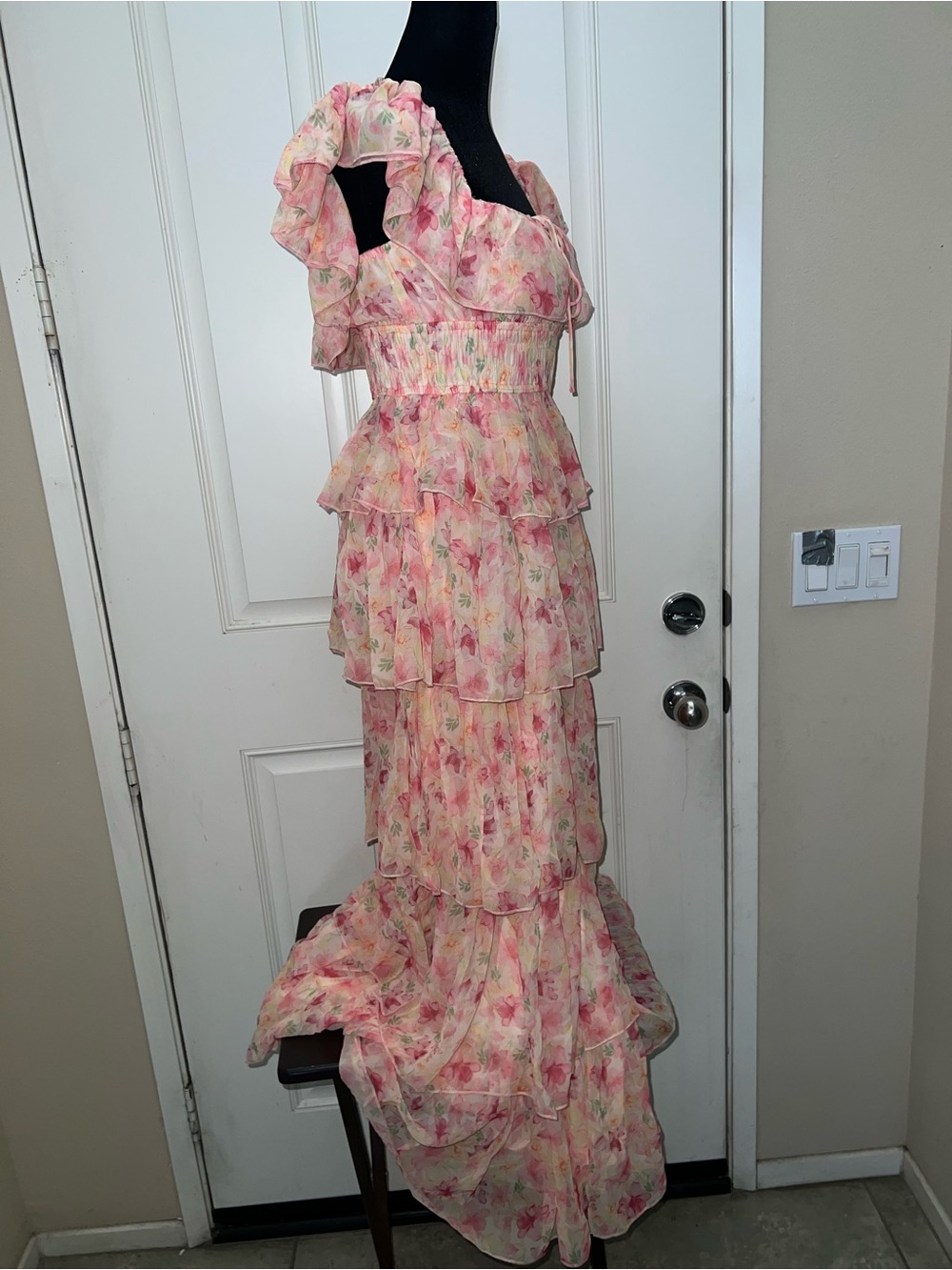 Petal & Pup Pink Floral Tiered Off-Shoulder Maxi Dress - Picture 6 of 8